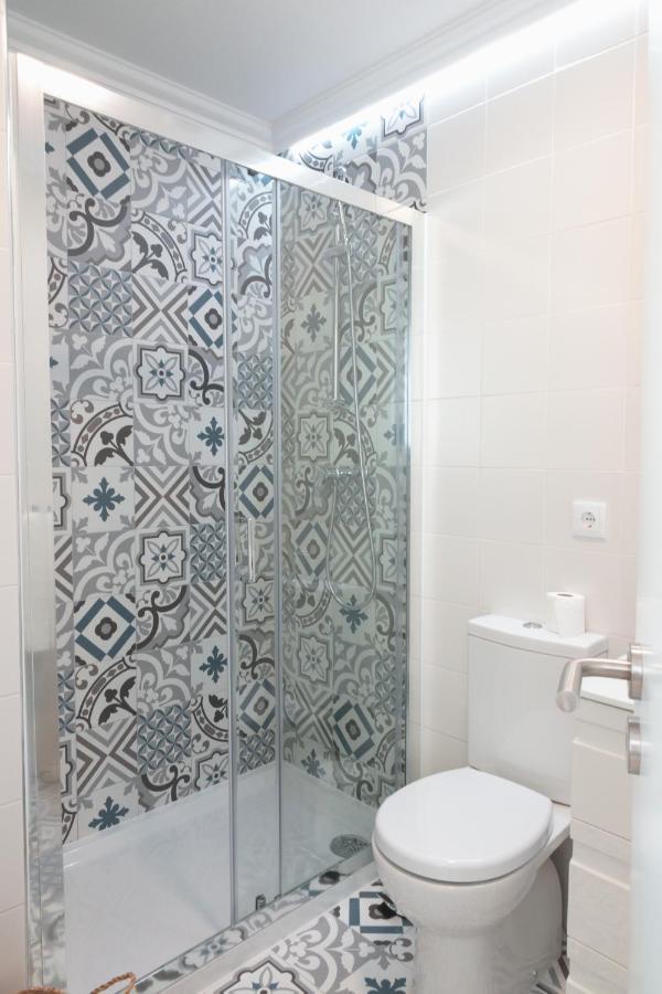 Vibrant Host Solutions - Heroismo'S Metro Porto Buitenkant foto